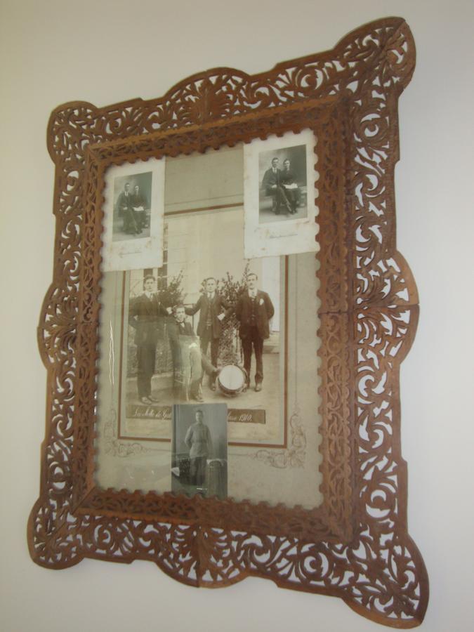 Chez L'Antiquaire Bed & Breakfast Hauterives Exterior foto