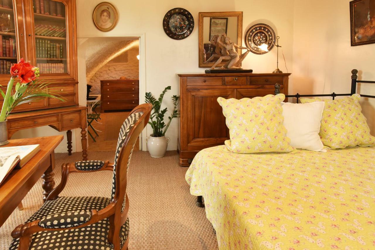 Chez L'Antiquaire Bed & Breakfast Hauterives Exterior foto