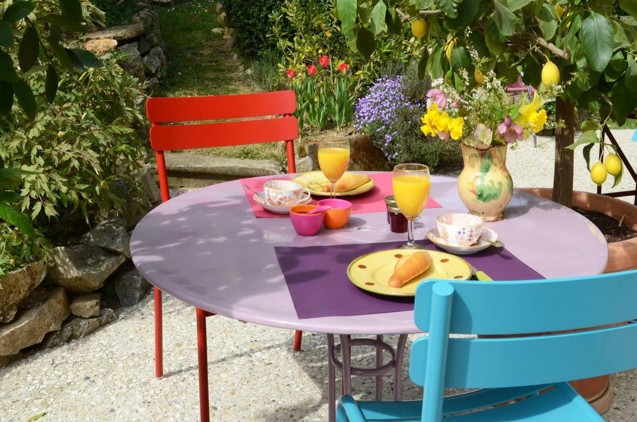 Chez L'Antiquaire Bed & Breakfast Hauterives Exterior foto