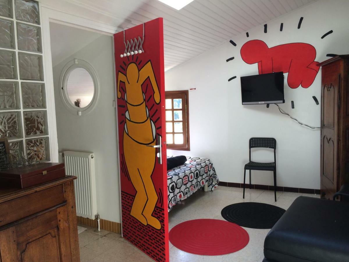 Chez L'Antiquaire Bed & Breakfast Hauterives Exterior foto